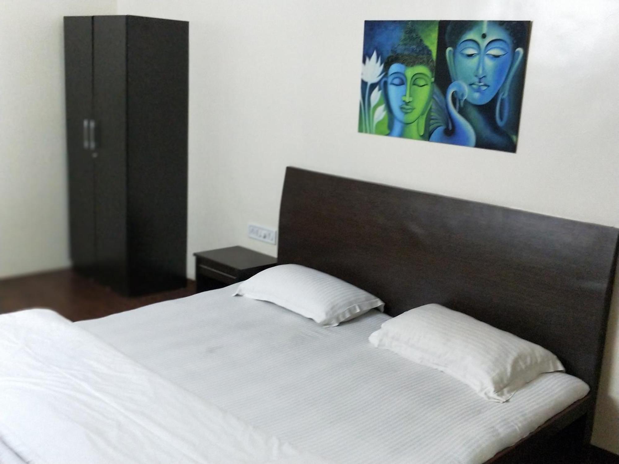 Apple Tree Apartments Koregaon Park Pune Exterior foto
